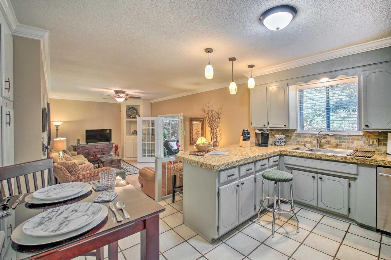 Charming Hot Springs Home With Sunroom And Yard المظهر الخارجي الصورة