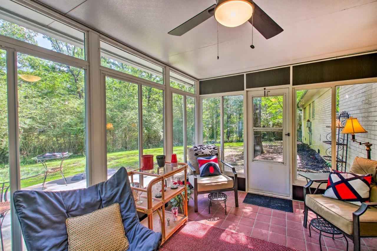 Charming Hot Springs Home With Sunroom And Yard المظهر الخارجي الصورة